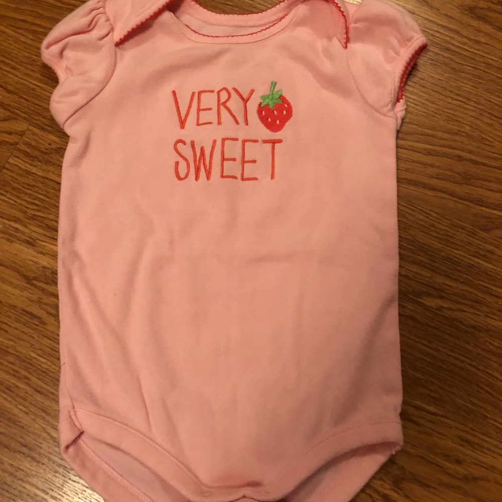 Gymboree size 12-18 onesie